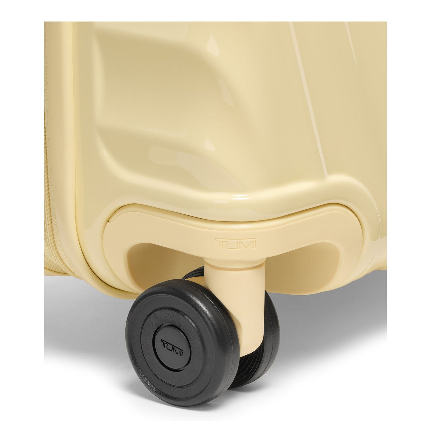 TUMI 19 Degree Intl Exp 4 Whl C/O washed yellow