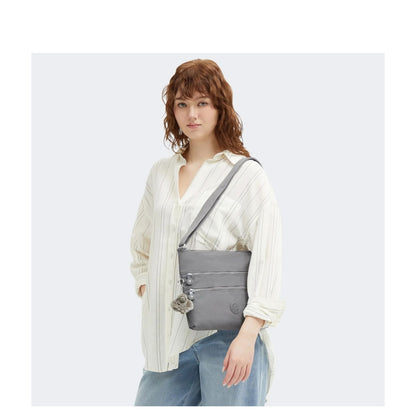Kipling Alvar smooth khaki