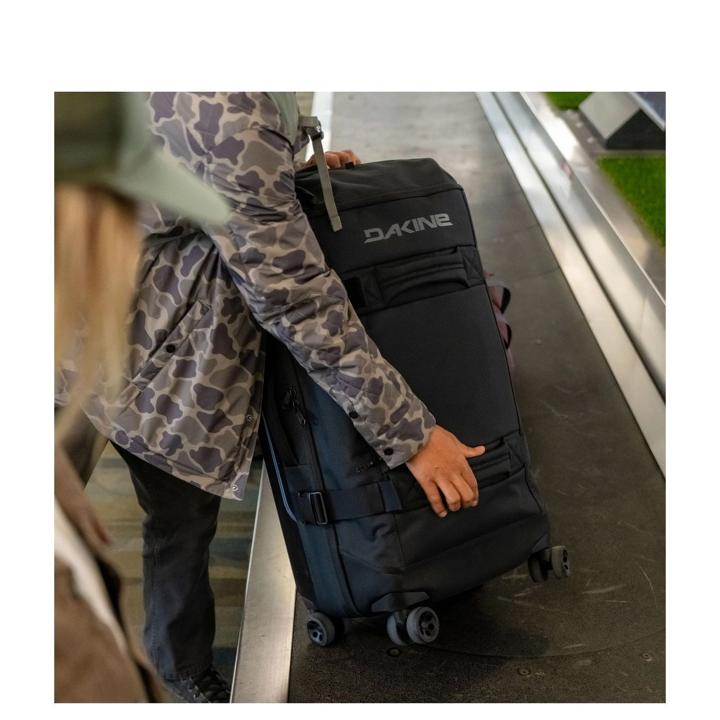 Dakine Split 4 Wheel Roller Bag 87L marron coated