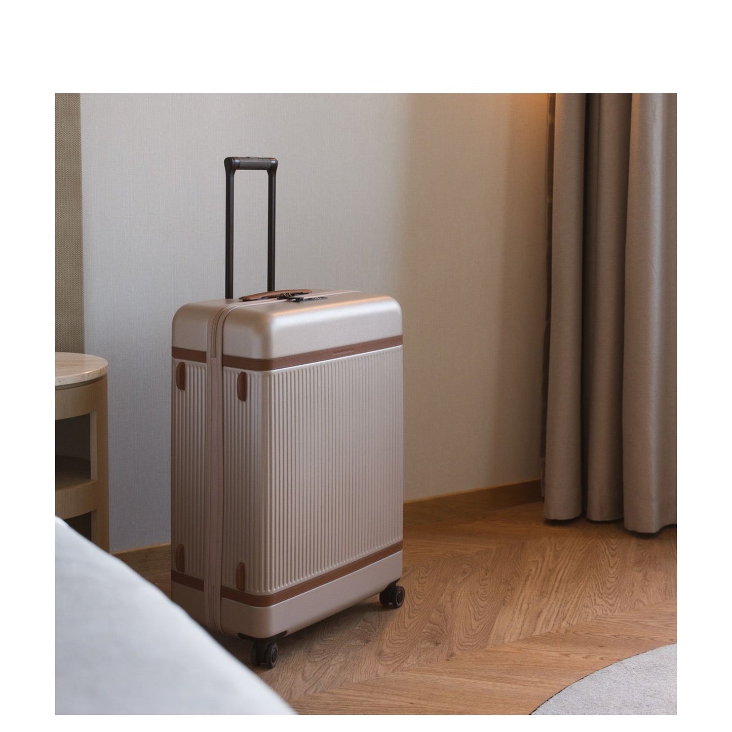 The Chesterfield Brand Zuna Spinner 76 cm - 113 liter - 76x52x30 cm - champagne