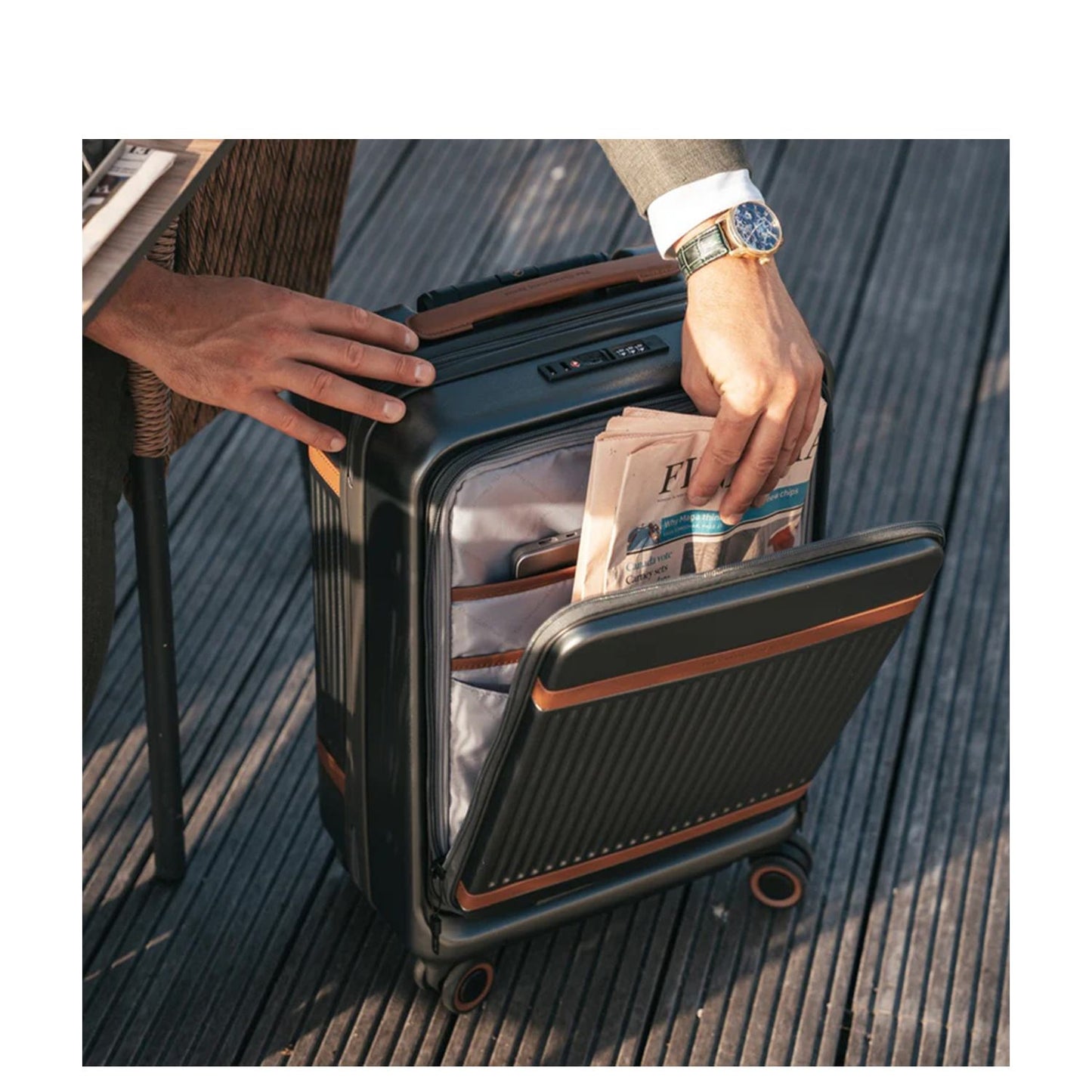 The Chesterfield Brand Zuna Handbagage Spinner 55 cm Laptop Voorvak - 44 liter - 55x36x23 cm - urban graphite