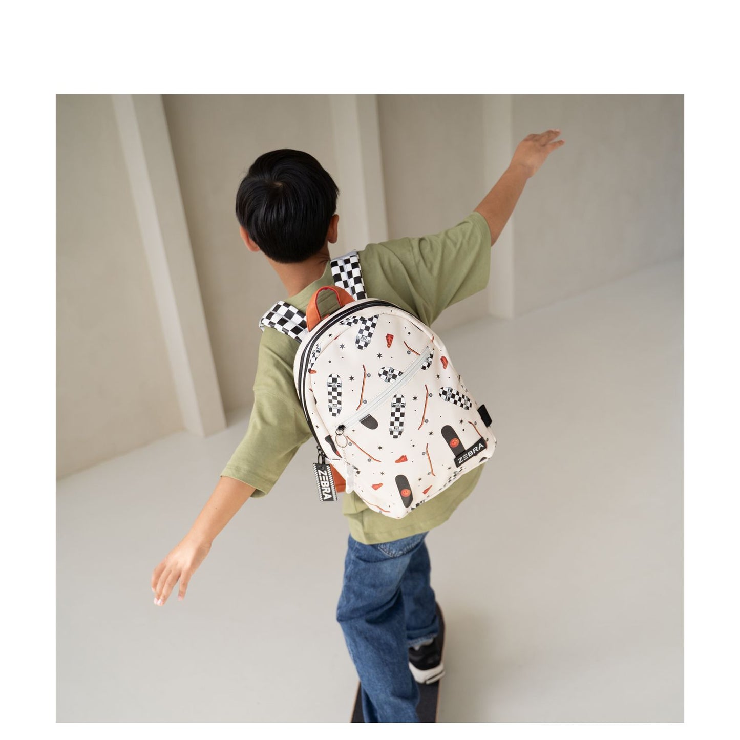 Zebra Trends Levi Kinderrugzak voor jongens - met borstriem - skateboard