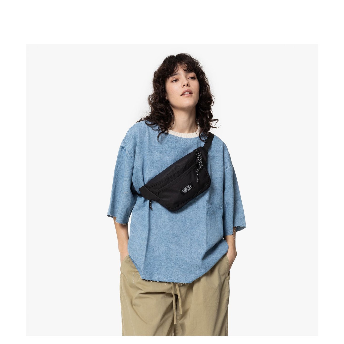 Eastpak Crossbody Pro Heuptas black pro