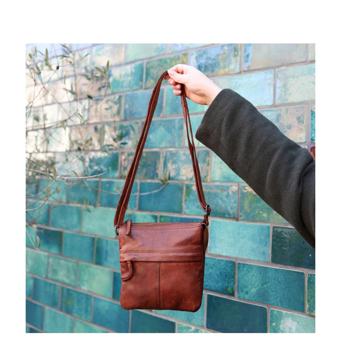 Bear Deisgn Monique Crossbody Schoudertas cognac