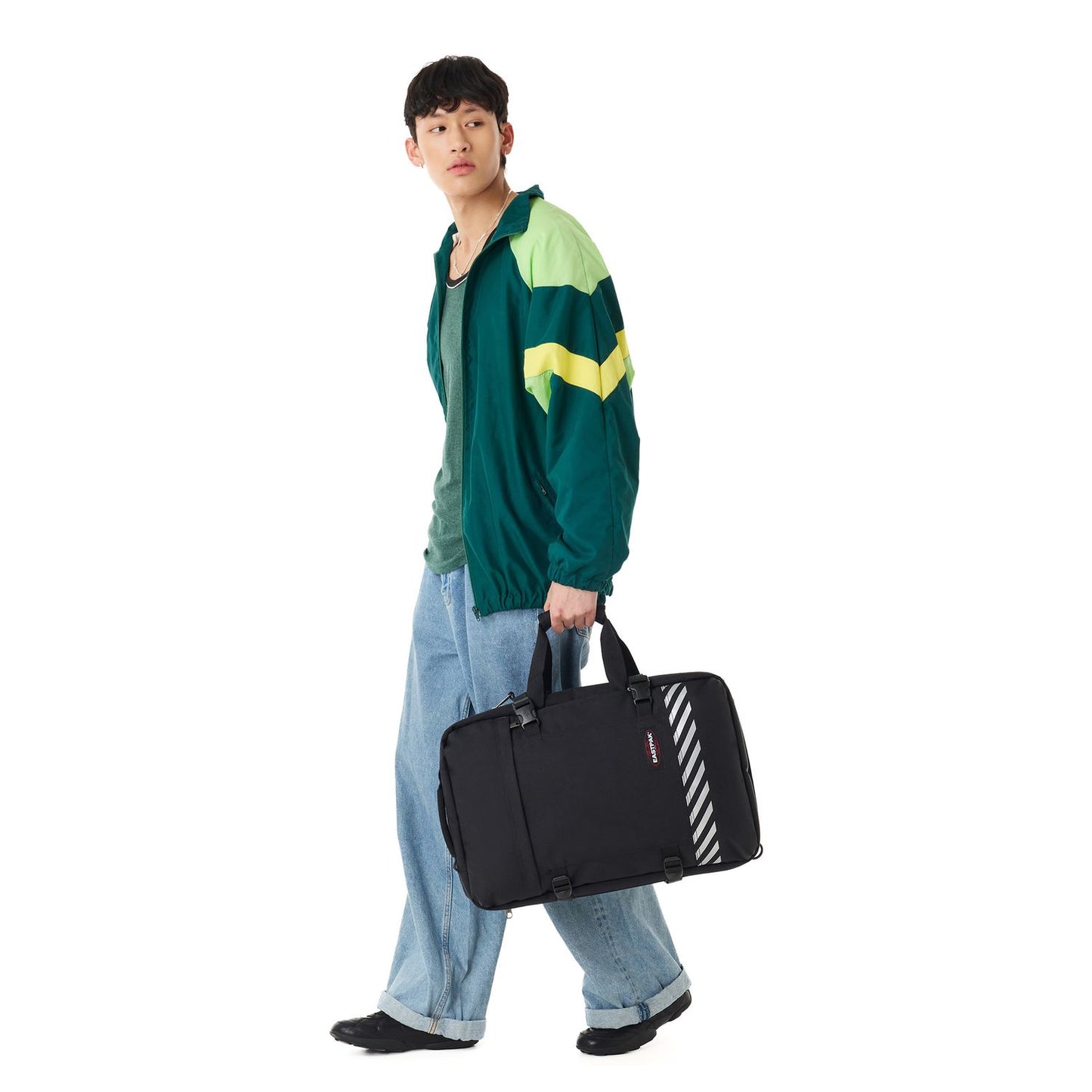 Eastpak Travelpack Handbagage Reistas 51 cm - 42 liter - 51x33x23 cm - refleks stripe black