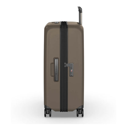 Victorinox Airox Advanced Medium Case Spinner  69 cm - Uitbreidbaar 75/90 liter - 69x46x29 cm - taupe bruin