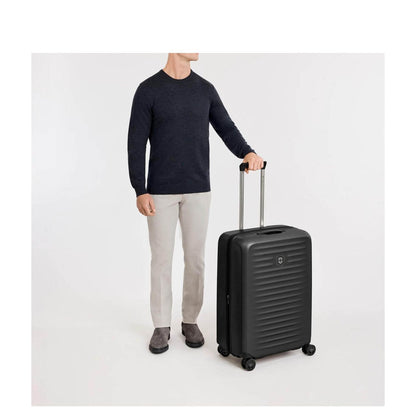 Victorinox Airox Advanced Medium Case Spinner  69 cm - Uitbreidbaar 75/90 liter - 69x46x29 cm - taupe bruin