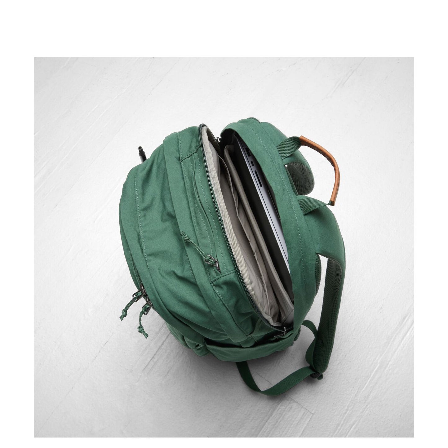 Fjallraven Räven 28 Rugzak - 28 liter - 15" laptopvak - green