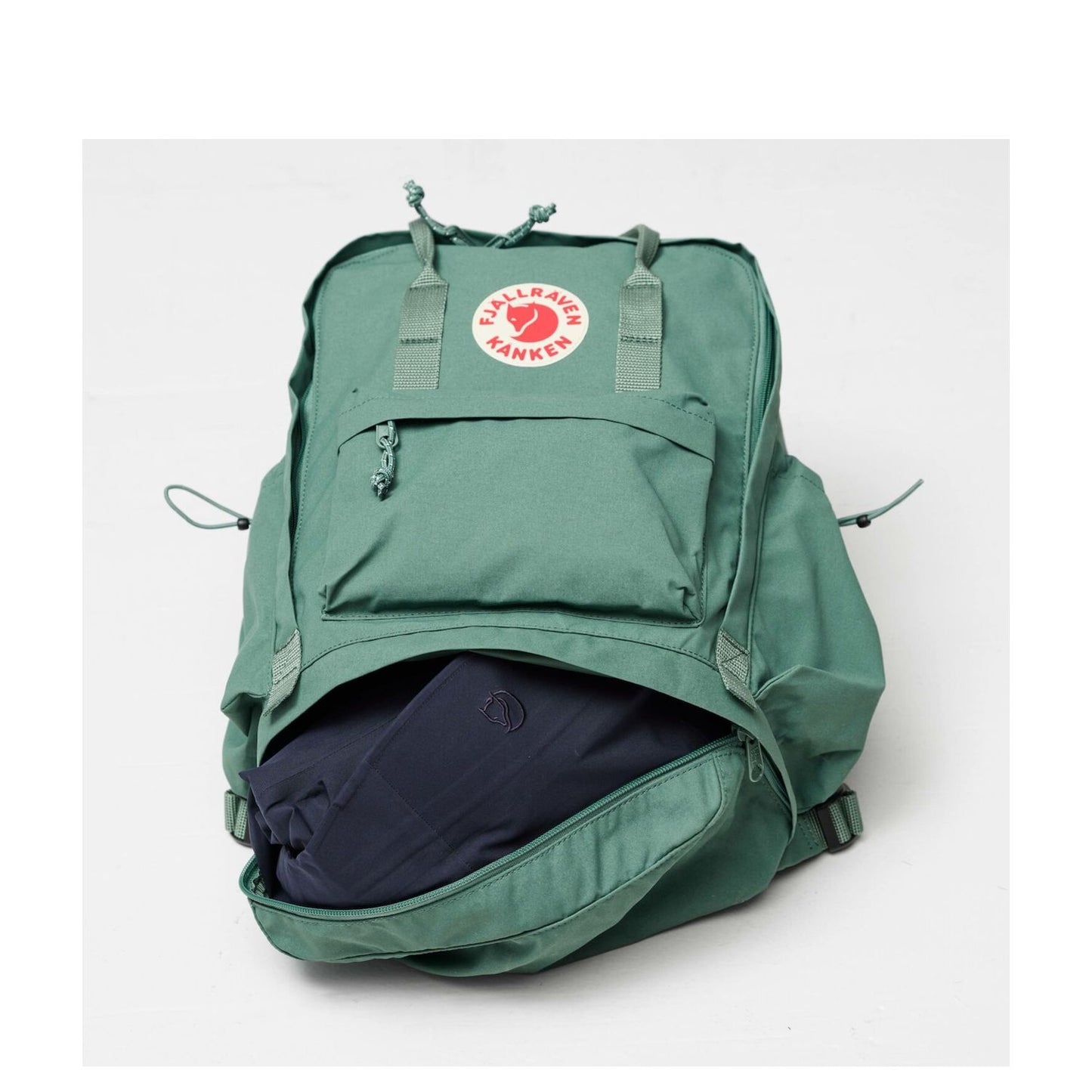 Fjallraven Kanken Outlong Rugzak - 18 liter - 17" laptopvak - black oak