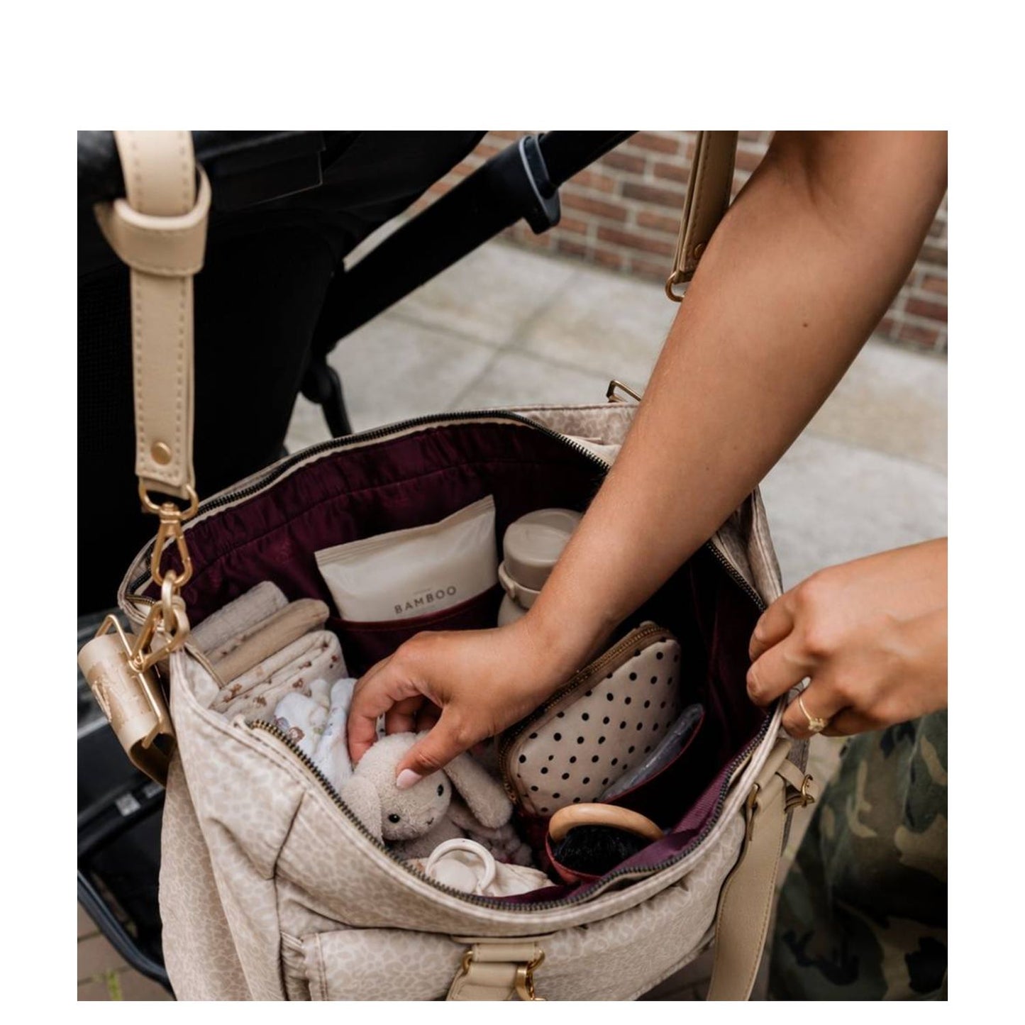 MOSZ Nova Mombag latte leo