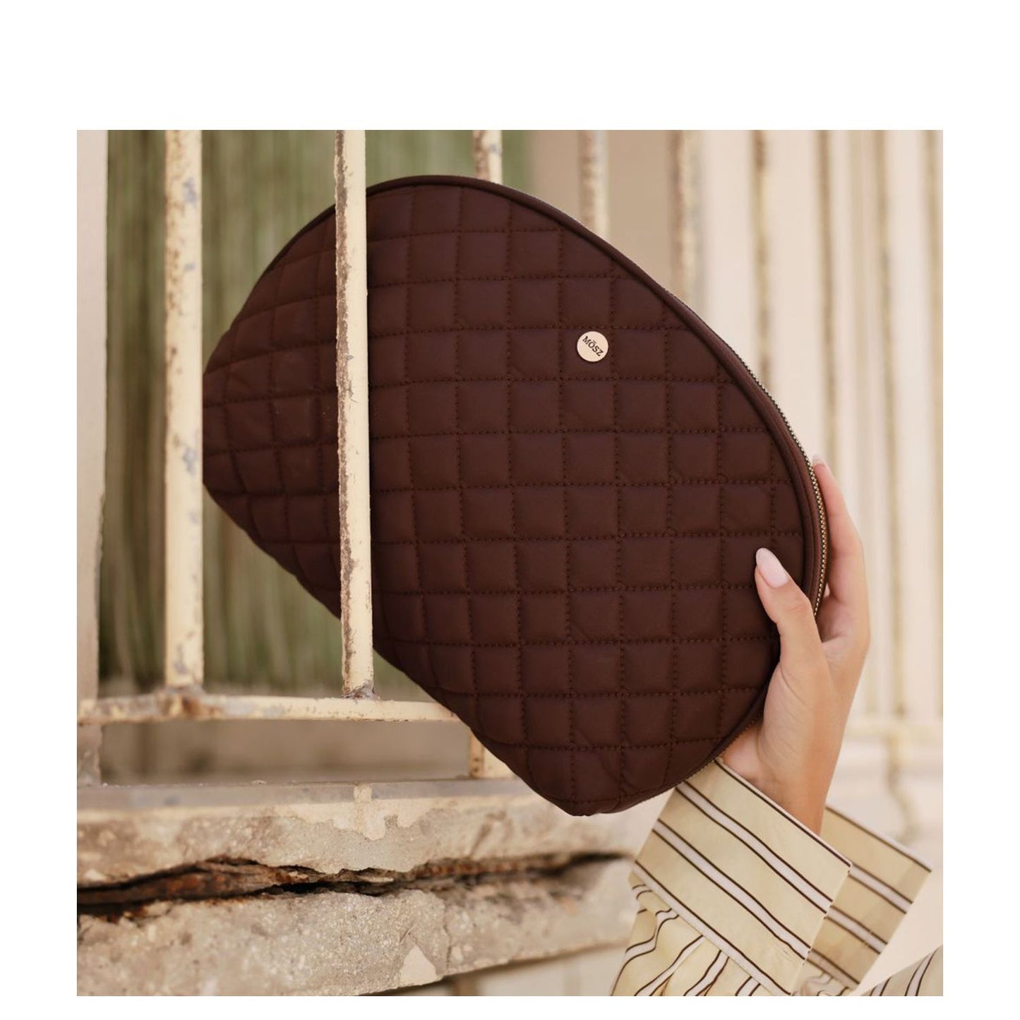 MOSZ Ise Toilettas dark brown