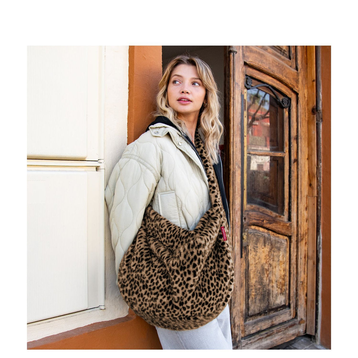 Reisenthel Moonbag Schoudertas leo fake fur