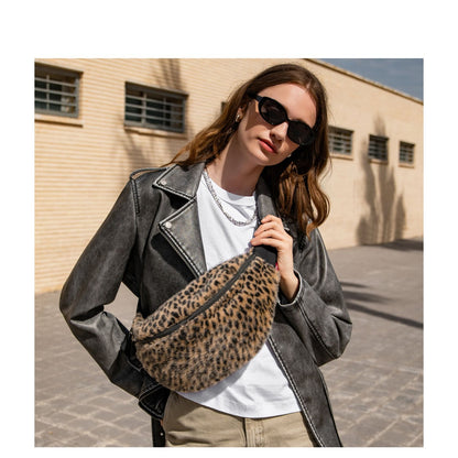 Reisenthel City Crossbody Heuptas leo fake fur