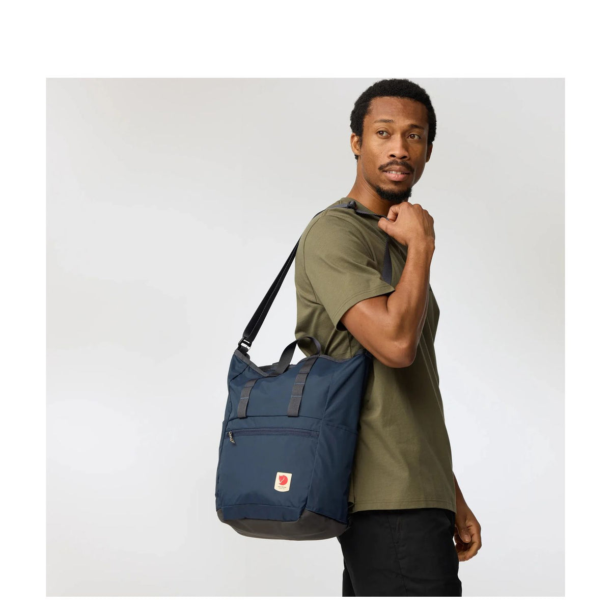 Fjallraven High Coast Rugzak / Schoudertas - 23 liter - 15" laptopvak - fossil