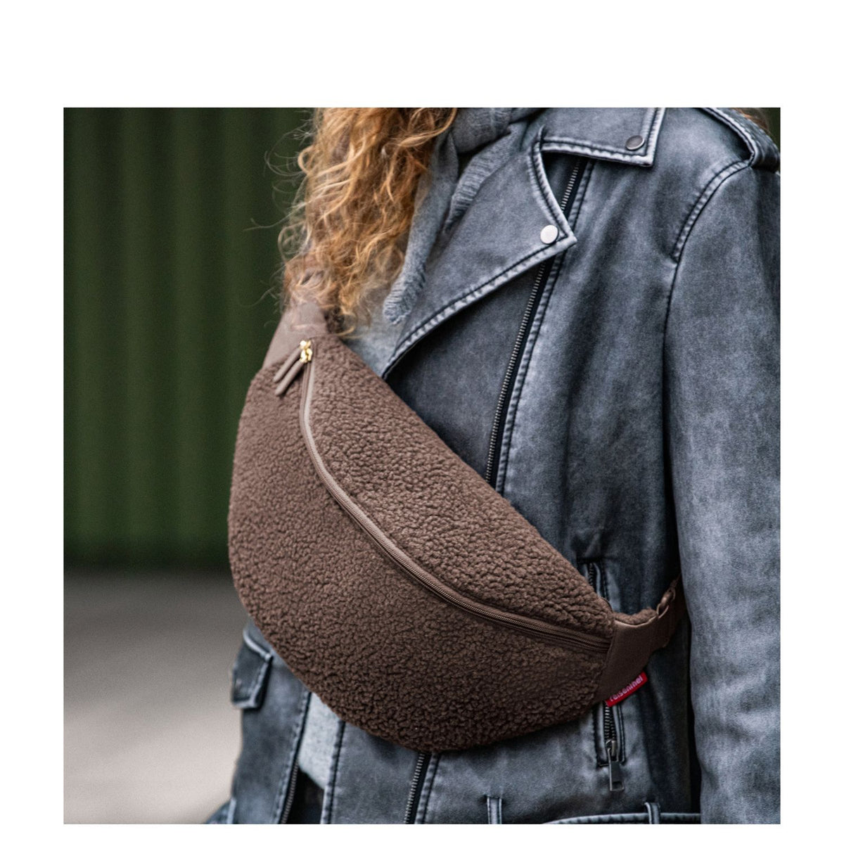 Reisenthel City Crossbody Heuptas teddy chocolate