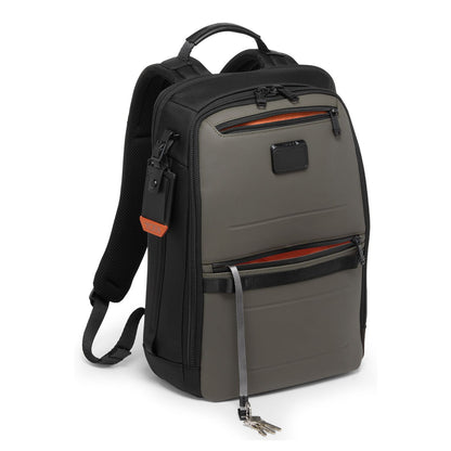 TUMI Alpha Bravo Dynamic Rugzak - 17 liter - 15" laptopvak - terra brown