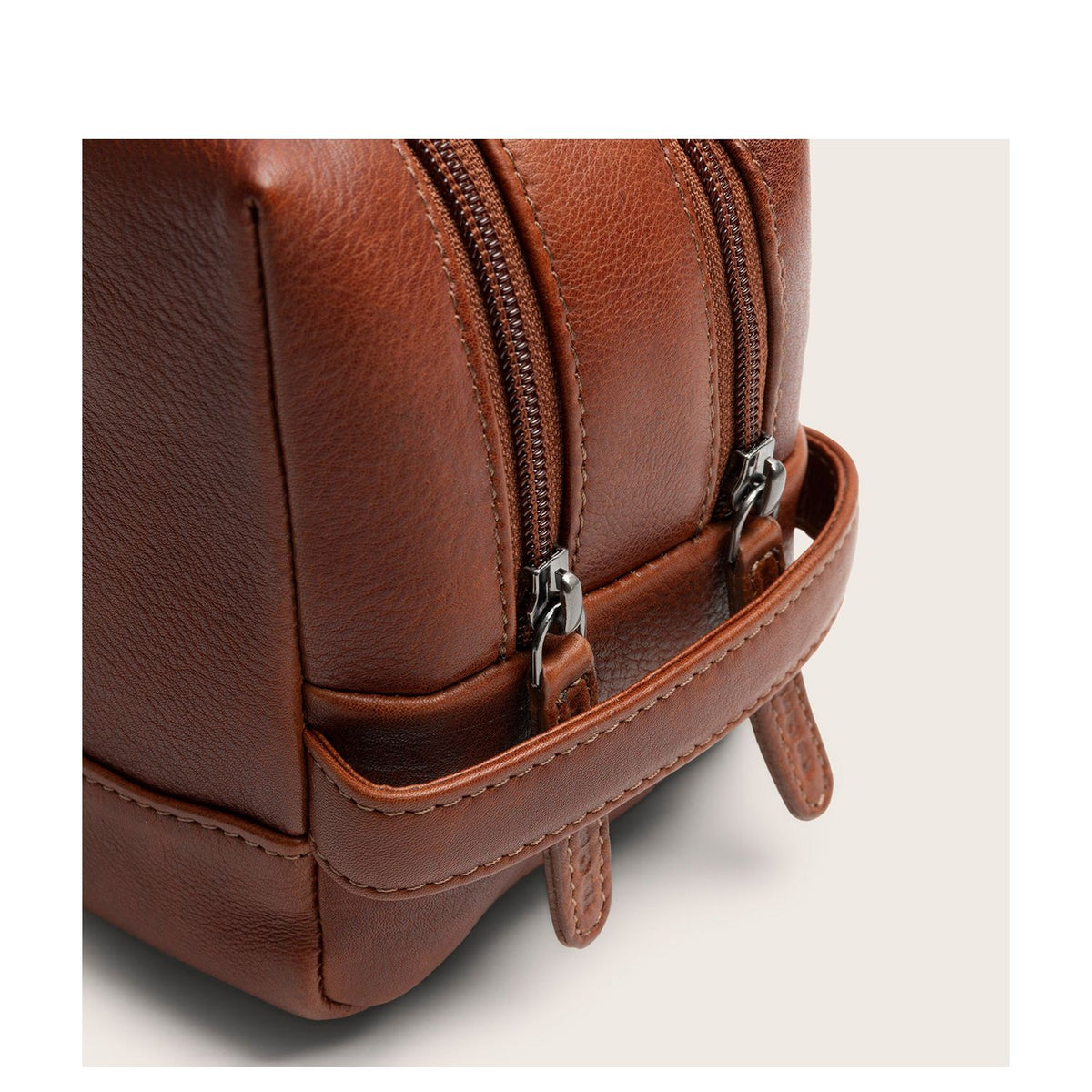 The Chesterfield Brand Montelaro Leren Toilettas cognac