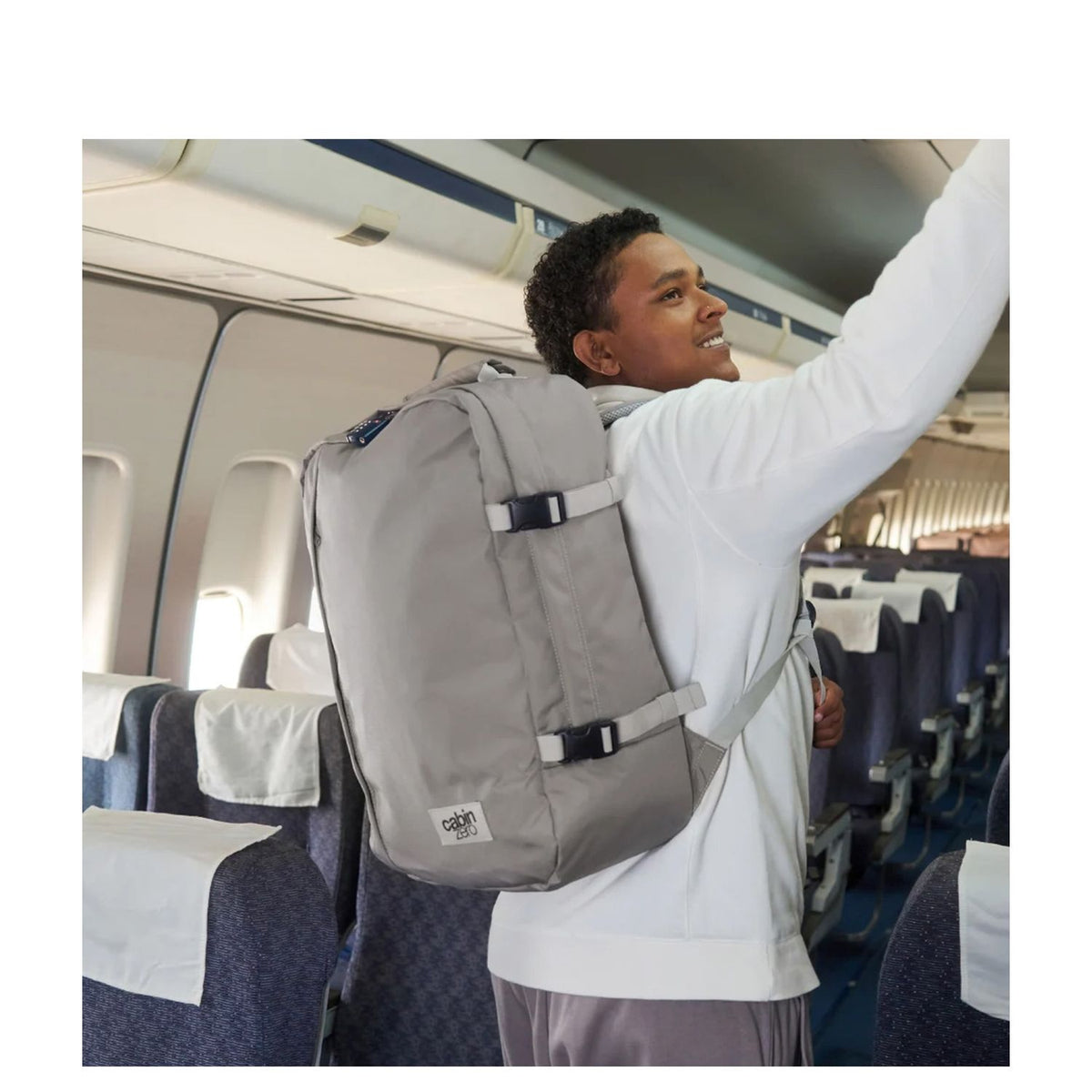 CabinZero Classic Handbagage Reisrugzak 51 cm - 44 liter - 51x36x19 cm - misty grey