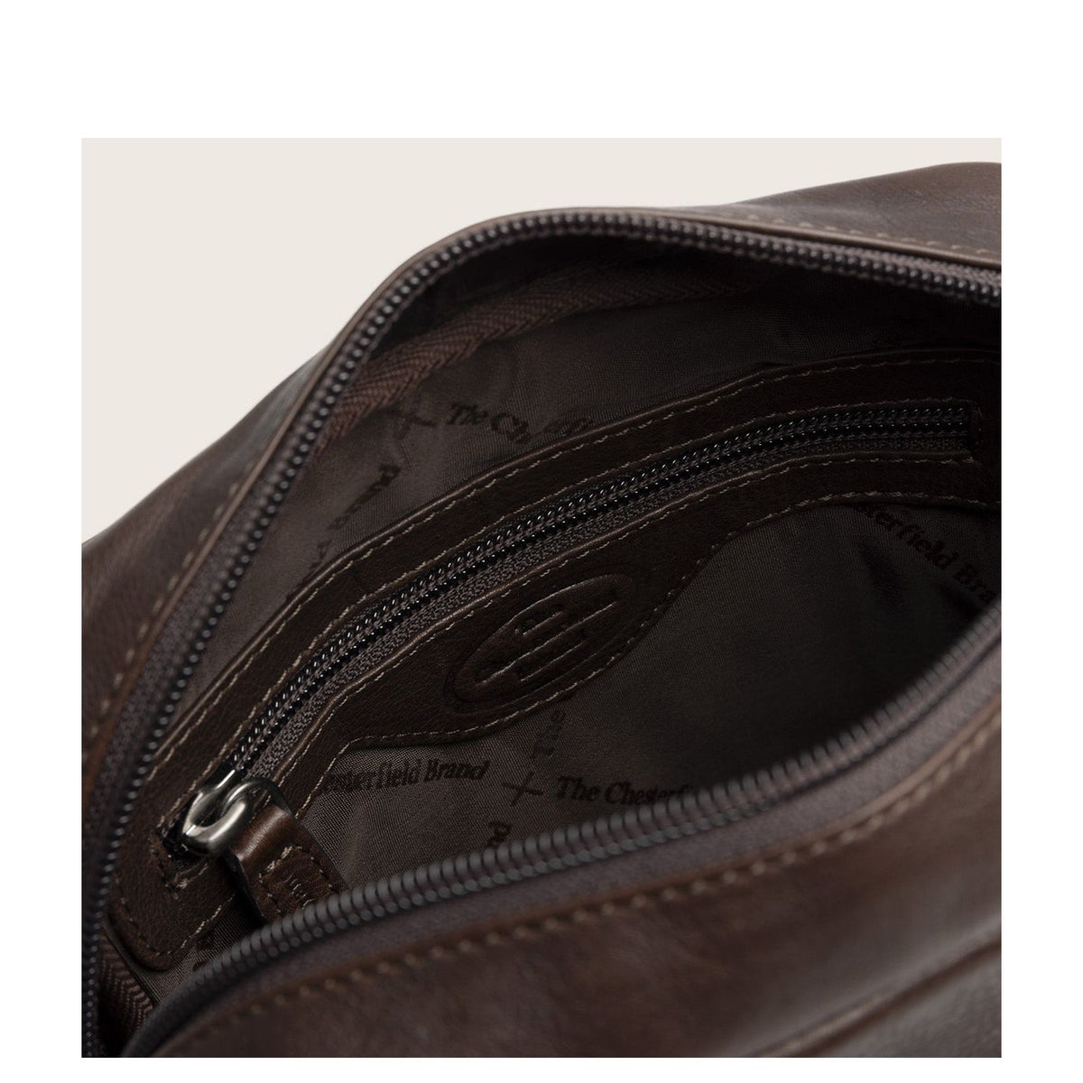The Chesterfield Brand Valtorio Crossbody Schoudertas bruin
