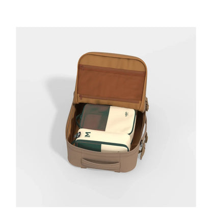 CabinZero Military Handbagage Reisrugzak 46cm - 36 liter - 46x32x16 cm - pine cone