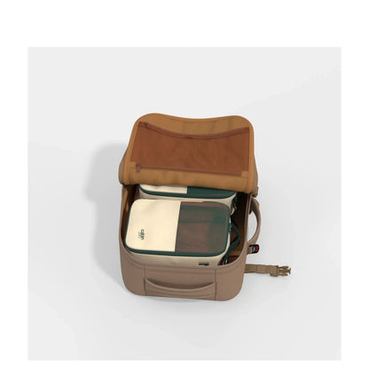 CabinZero Military Handbagage Reisrugzak 42cm - 28 liter - 42x30x15 cm - pine cone