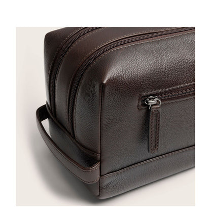 The Chesterfield Brand Montelaro Leren Toilettas bruin