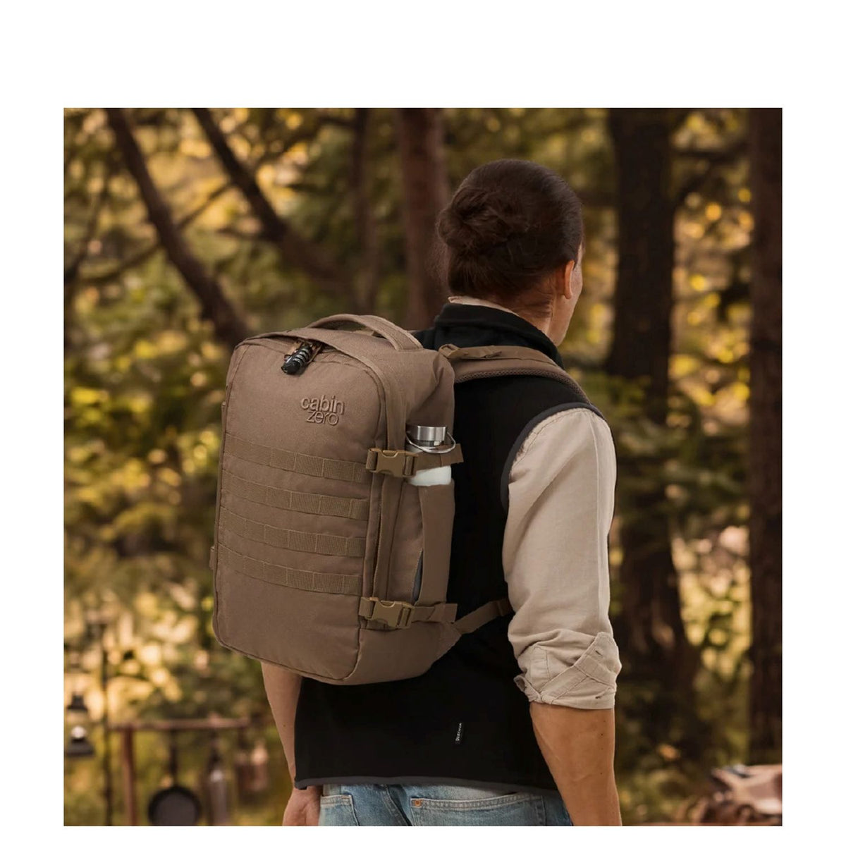 CabinZero Military Handbagage Reisrugzak 42cm - 28 liter - 42x30x15 cm - pine cone