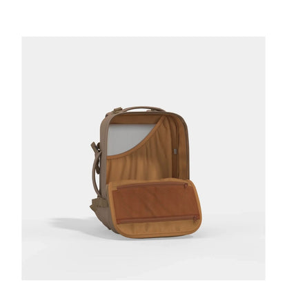 CabinZero Military Handbagage Reisrugzak 42cm - 28 liter - 42x30x15 cm - pine cone