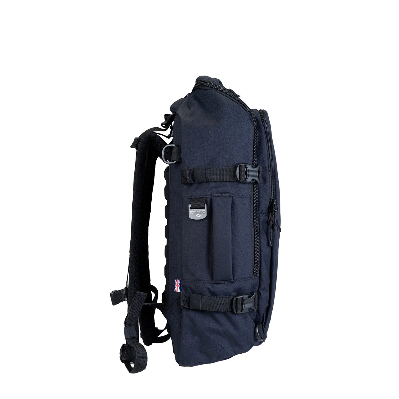 CabinZero Adventure Pro 32L Cabin Backpack absolute black Weekend bag