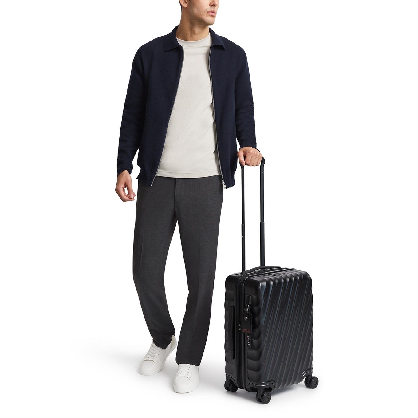 Tumi 19 Degree Intl EXP 4 Whl C/O black texture Hard Case