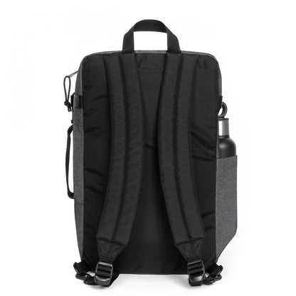 Eastpak Transit'r Pack Wochenendtasche aus schwarzem Denim