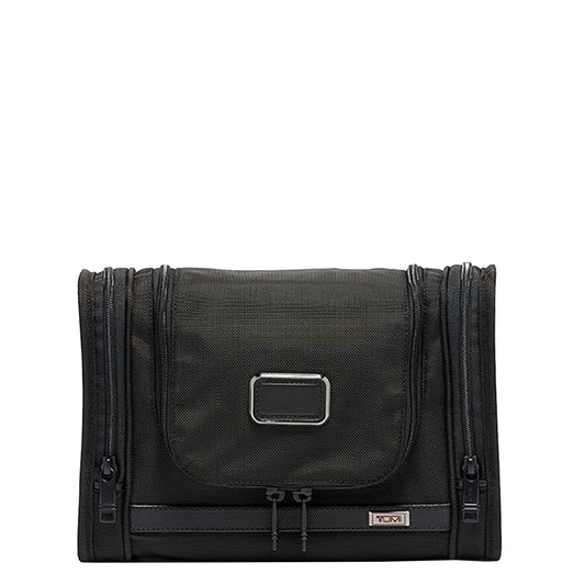 TUMI Alpha Hanging Travel Kit black