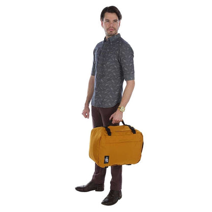 CabinZero Classic 36L Ultra Light Cabin Bag Orange Chill Wochenendtasche