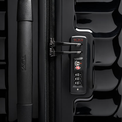 TUMI 19 Degree Extended Trip Expandable 4 Wheel Trolley black