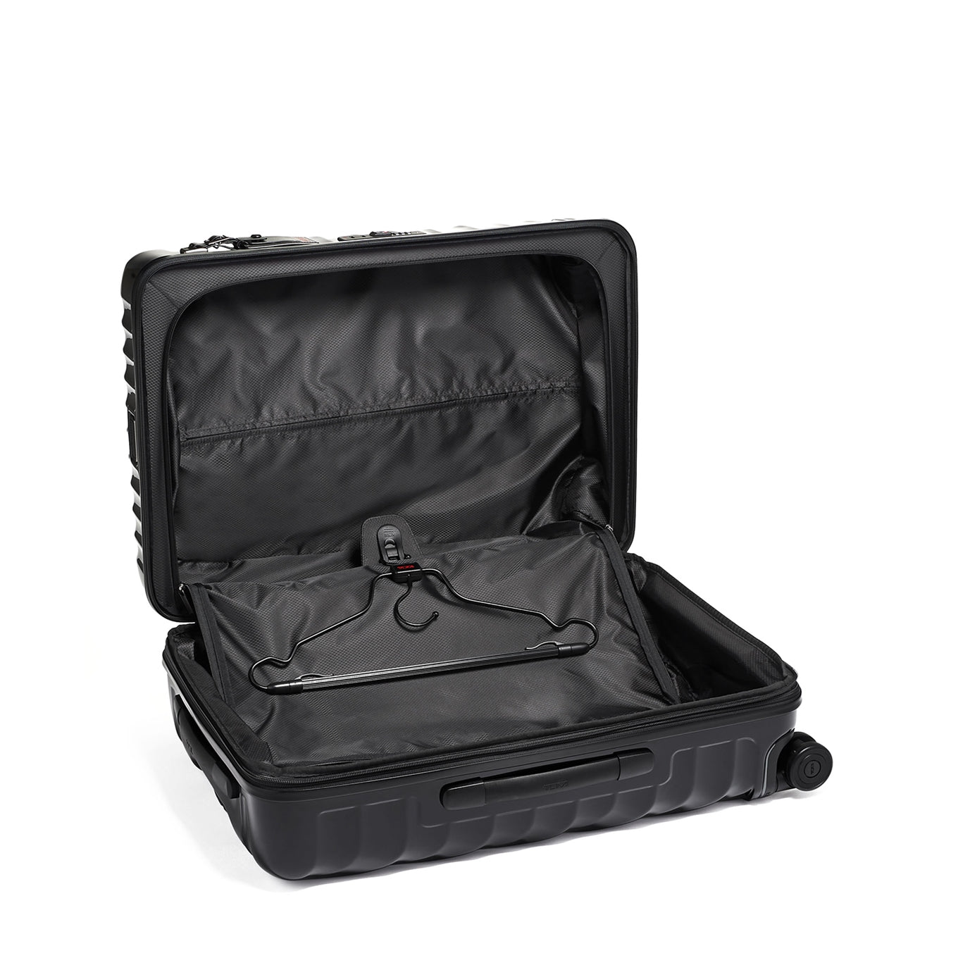 Tumi 19 Degree Short Trip Expandable 4 Wheeled Packing Case black