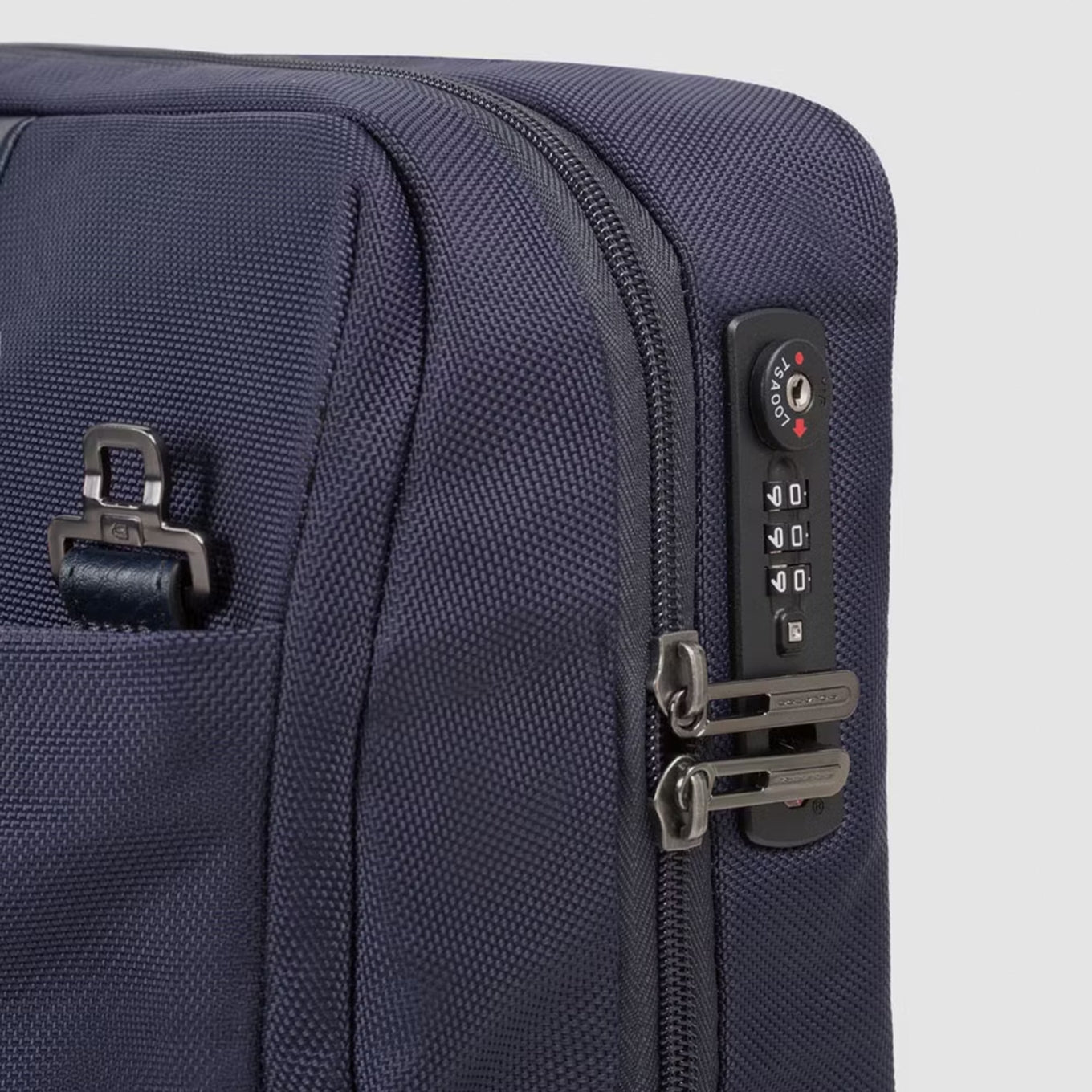 Piquadro Business Trolley 15,6" blau