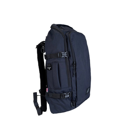 CabinZero Adventure Pro 32L Kabinenrucksack absolut schwarz Wochenendtasche