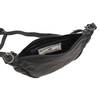 Bear Design Toon Crossbody black
