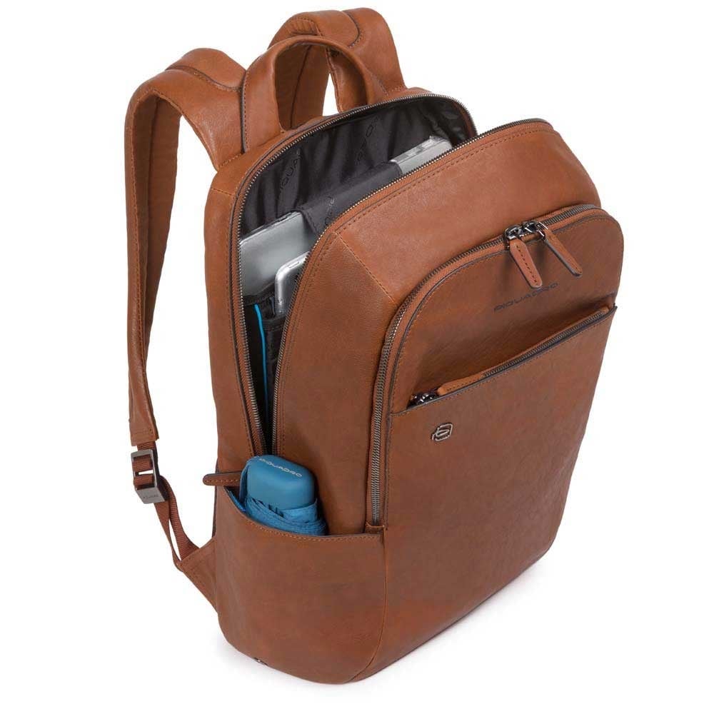 Piquadro Black Square Computer Backpack with iPad Compartment tobacco