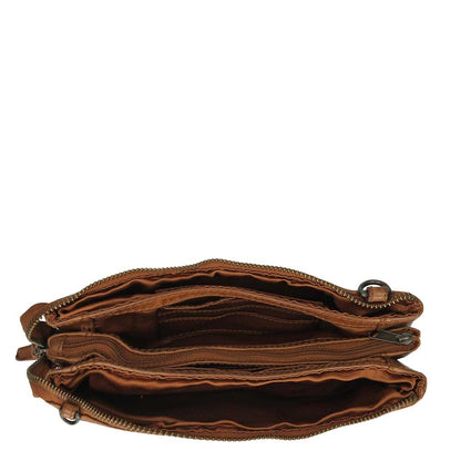 Bear Design Cow Lavato Clutch cognac