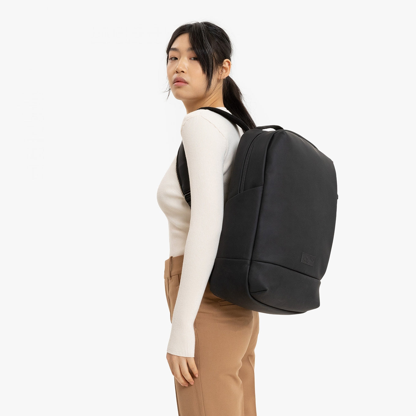 Eastpak Tecum F Cnnct F matte black backpack