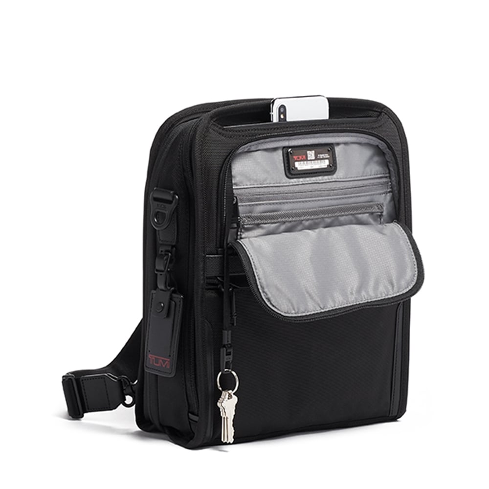 TUMI Alpha Medium Travel Tote black