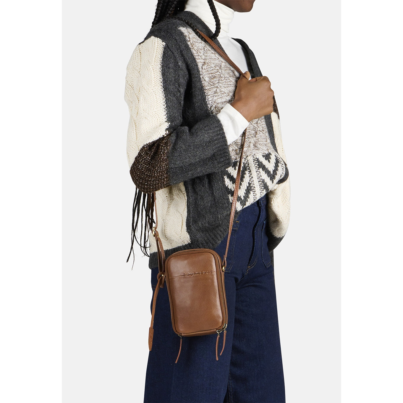 Burkely Natural Norah Phonebag Cognac