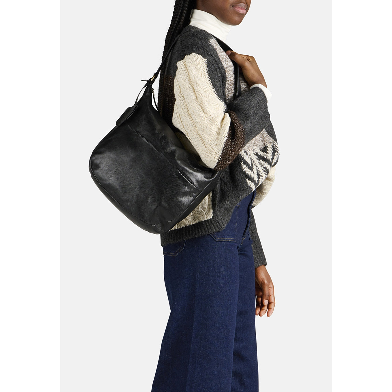 Burkely Natural Norah Hobo Round schwarze Damentasche