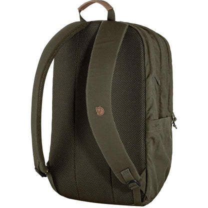 Fjallraven Raven 28 dunkelolivfarbener Rucksack