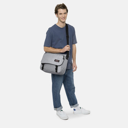 Eastpak Delegate + Umhängetasche Sonntagsgrau