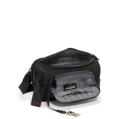 Tumi Alpha Large Sling schwarze Herrentasche