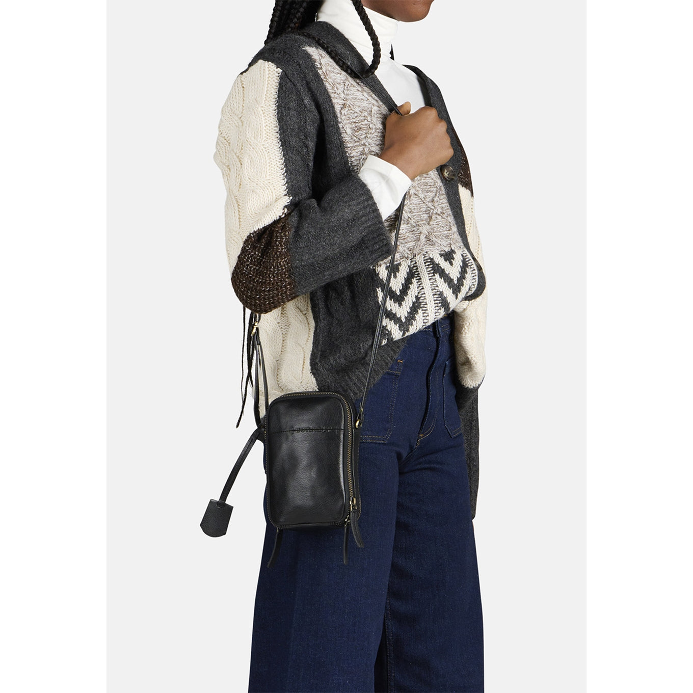Burkely Natural Norah Handytasche schwarz